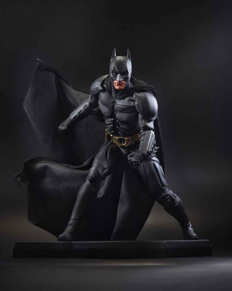 DC Direct  Statue DC Movie Statues Batman (The Dark Knight) 24 cm